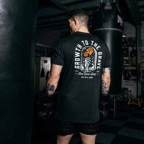 Few Will Hunt | Growth to The Grave Tee
